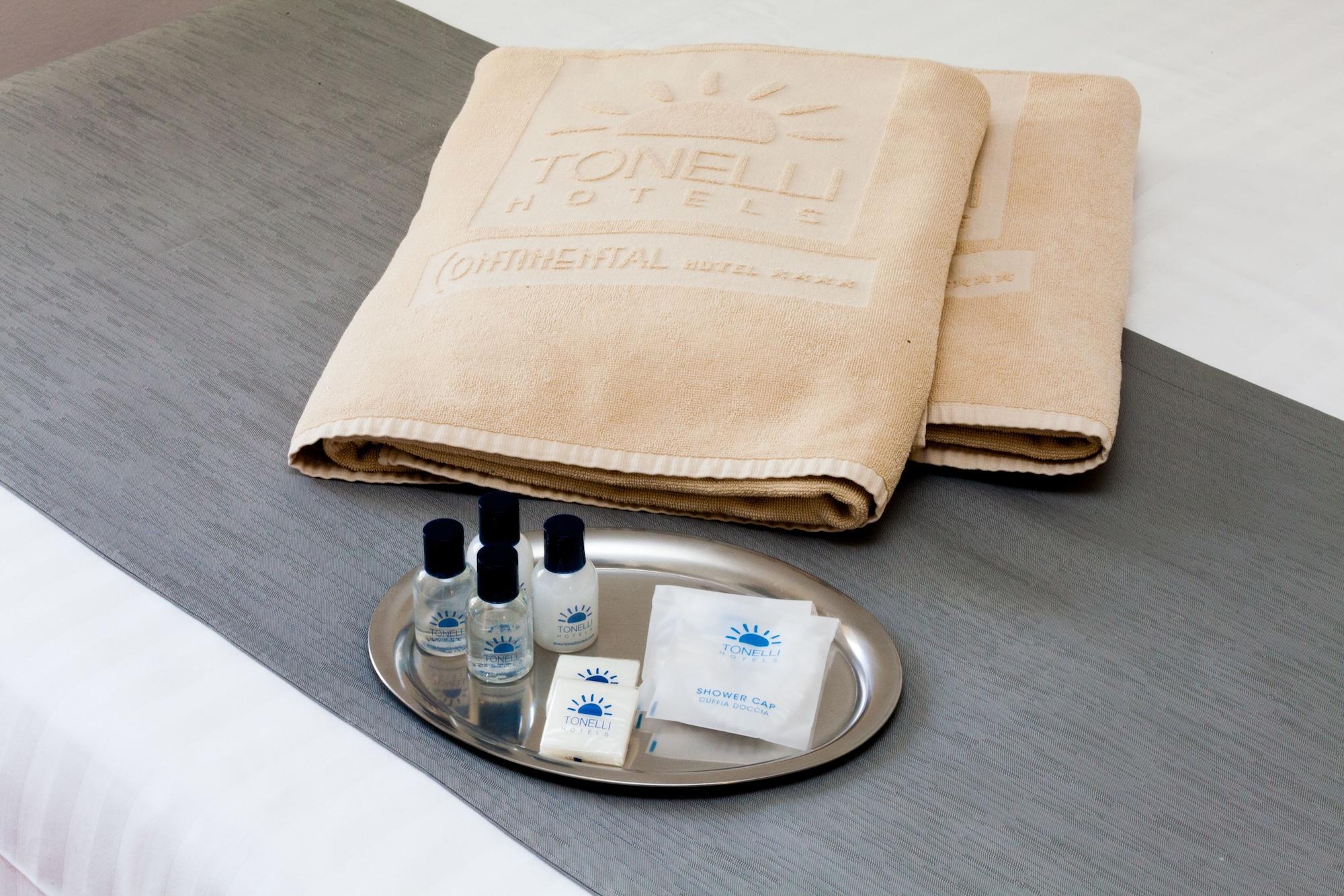 Continental - Tonelli Hotel 4*