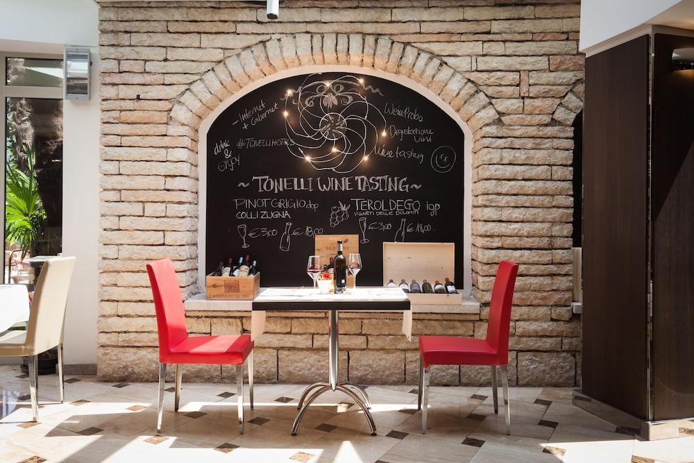 Hotel Continental - Tonellihotels Torbole Sul Garda