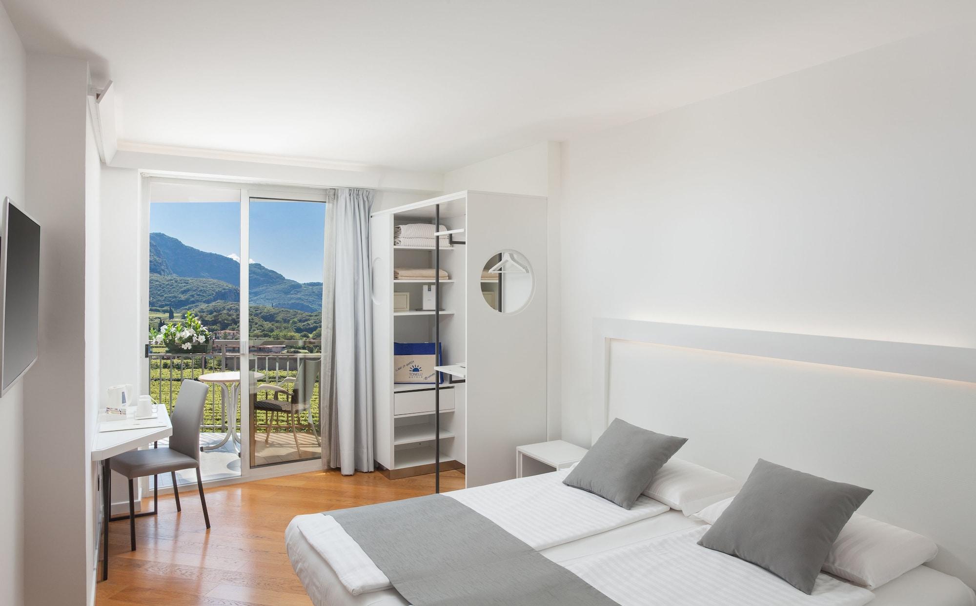 Hotel Continental - Tonellihotels Torbole Sul Garda