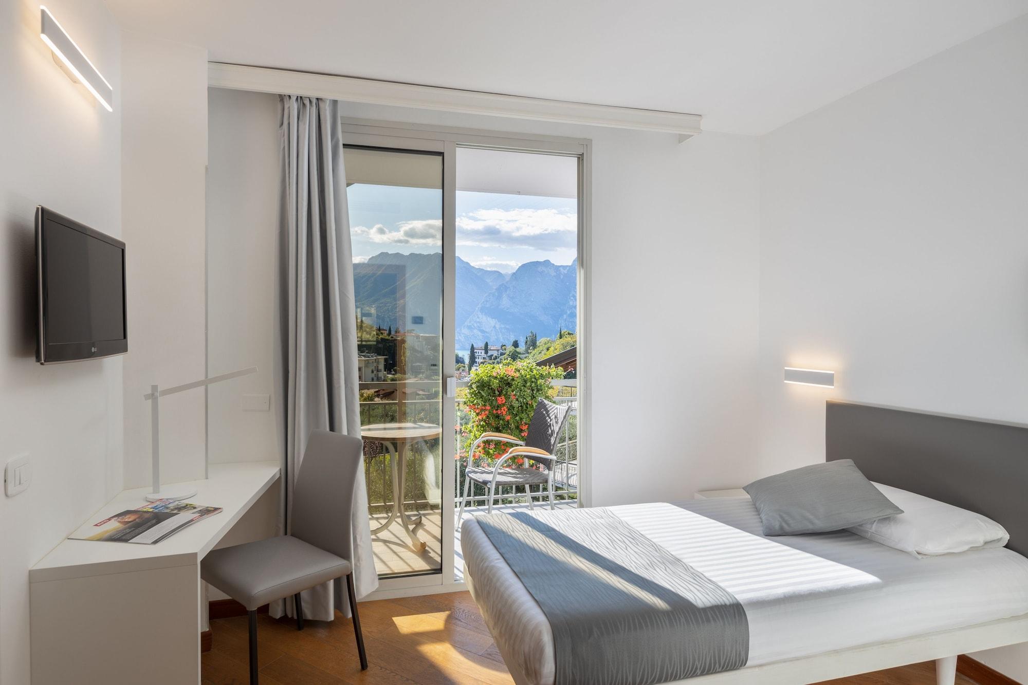Hotel Continental - Tonellihotels Torbole Sul Garda