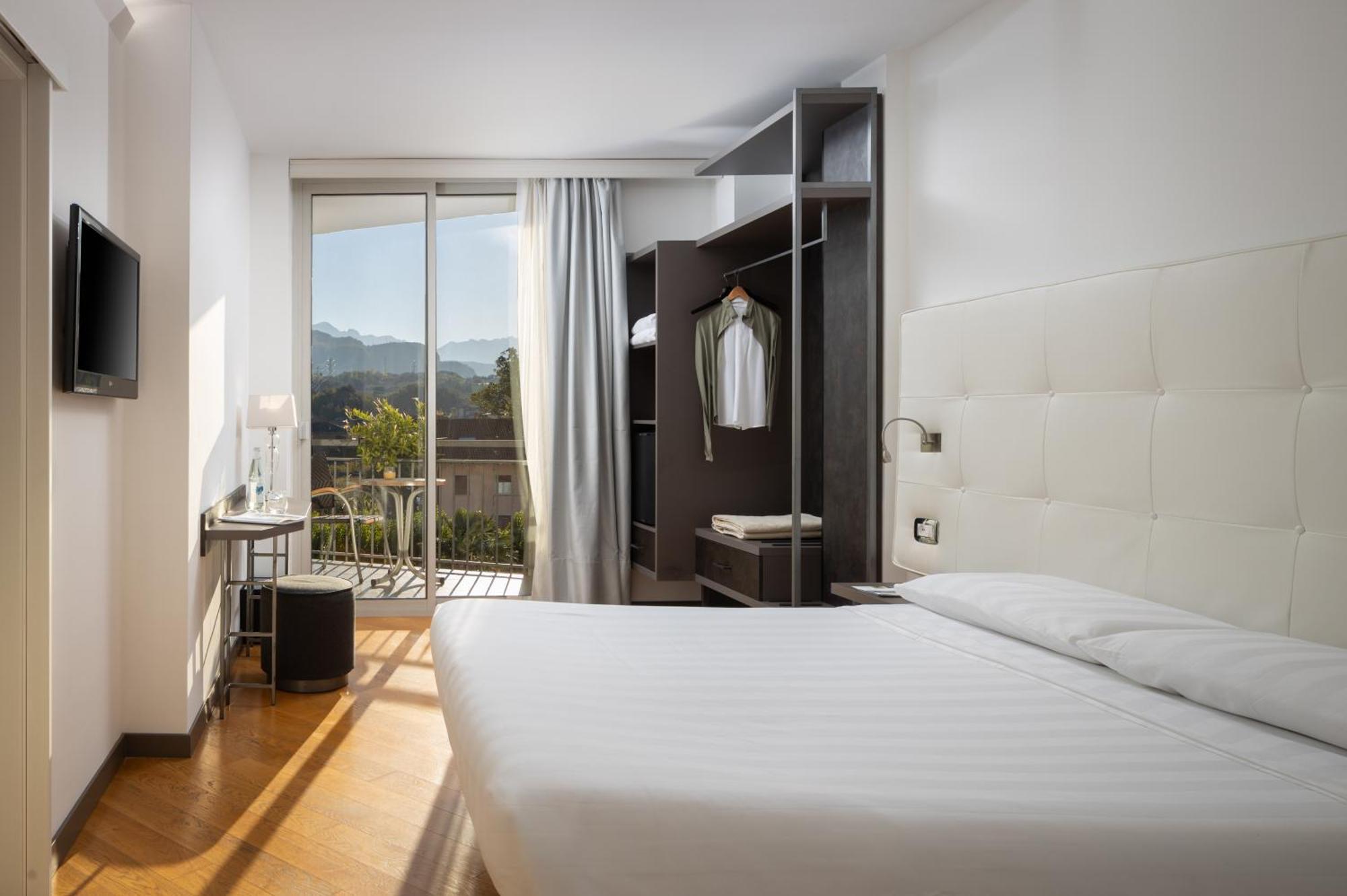 Continental - Tonellihotels 4*