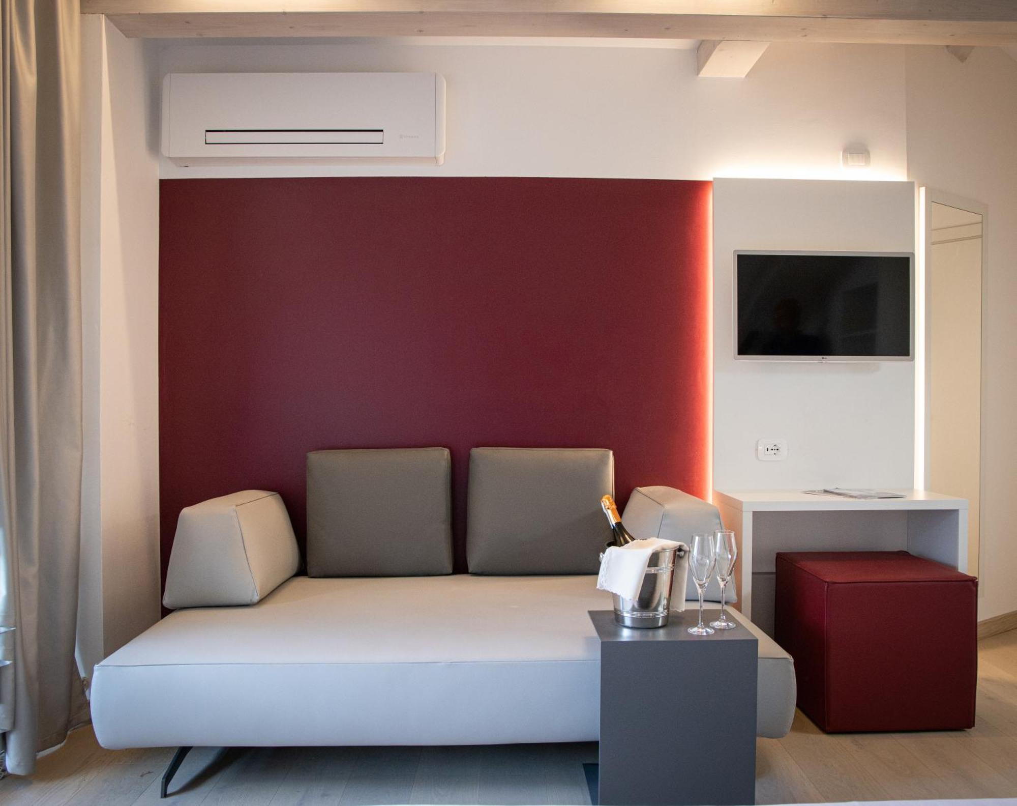 Continental - Tonellihotels 4* Torbole Sul Garda