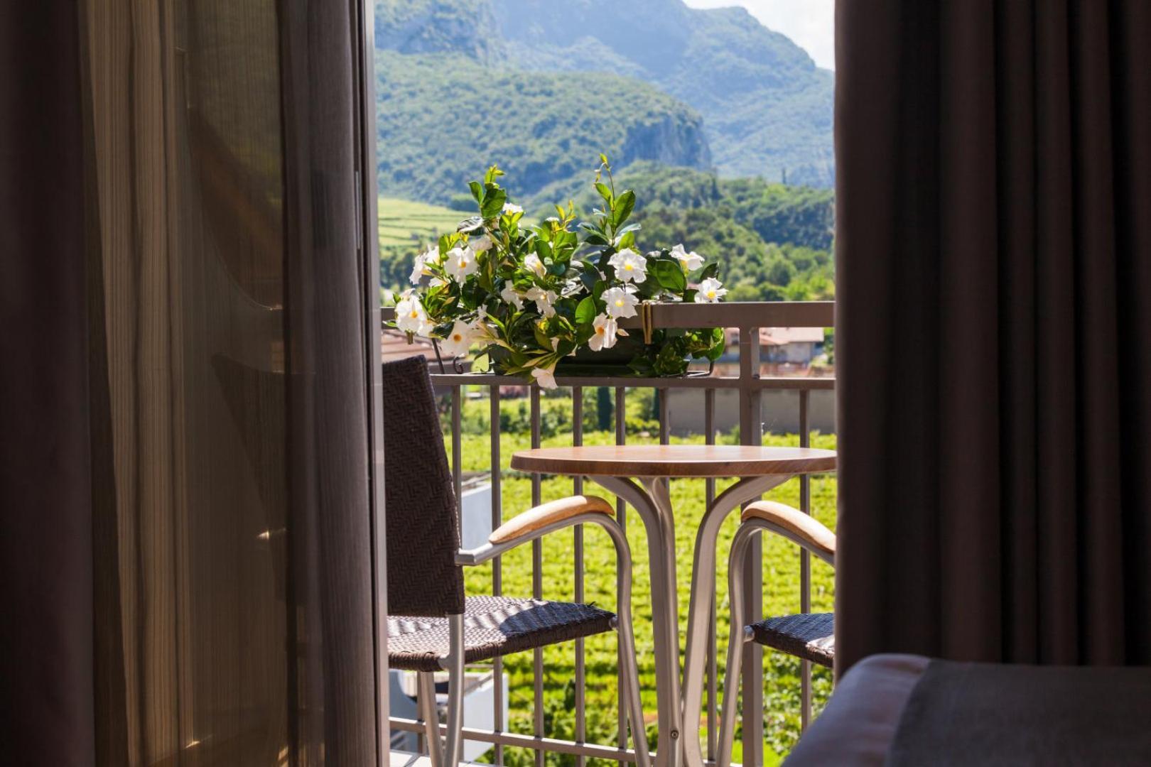 Continental - Tonellihotels Hotel