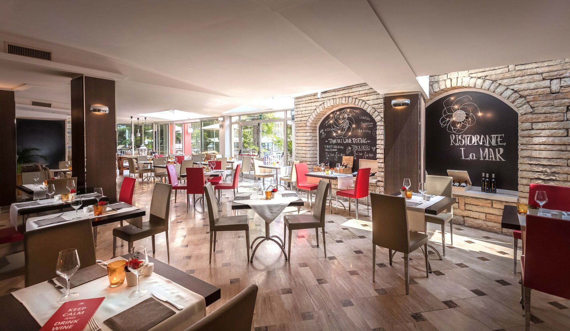 Continental - Tonellihotels 4*